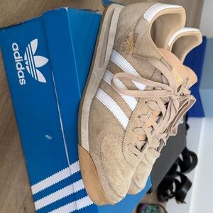 Adidas Tan and White Men's Sneakers